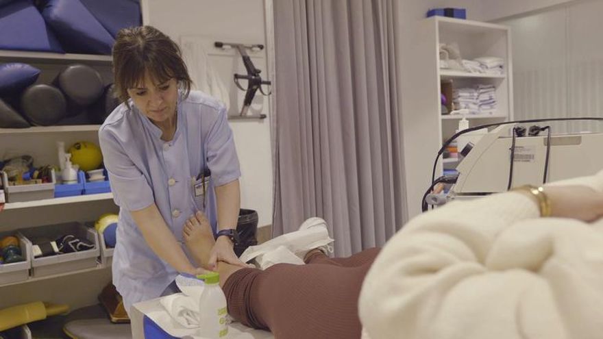 Osakidetza prueba en Vitoria un nuevo modelo de "telerrehabilitación": fisioterapia a distancia en casa