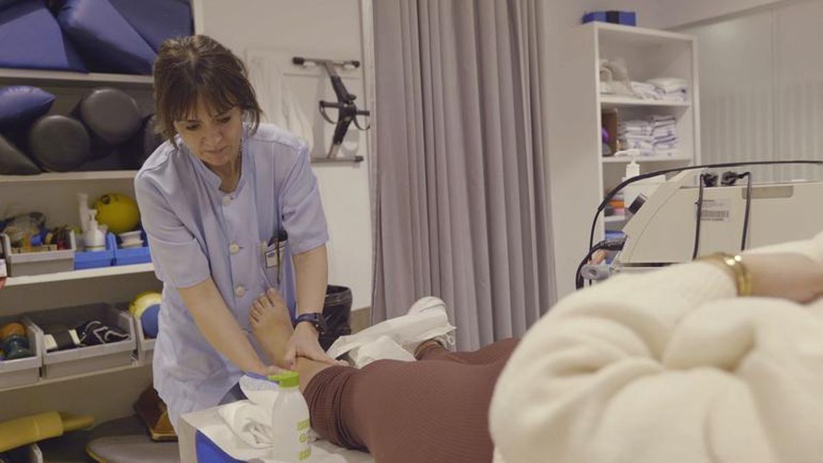 Osakidetza prueba en Vitoria un nuevo modelo de "telerrehabilitación": fisioterapia a distancia en casa