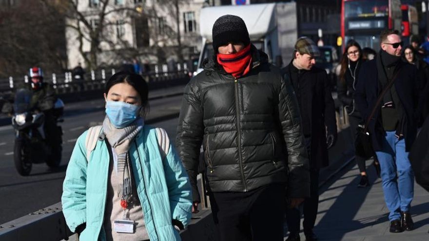 Un tercer paciente da positivo por coronavirus en el Reino Unido