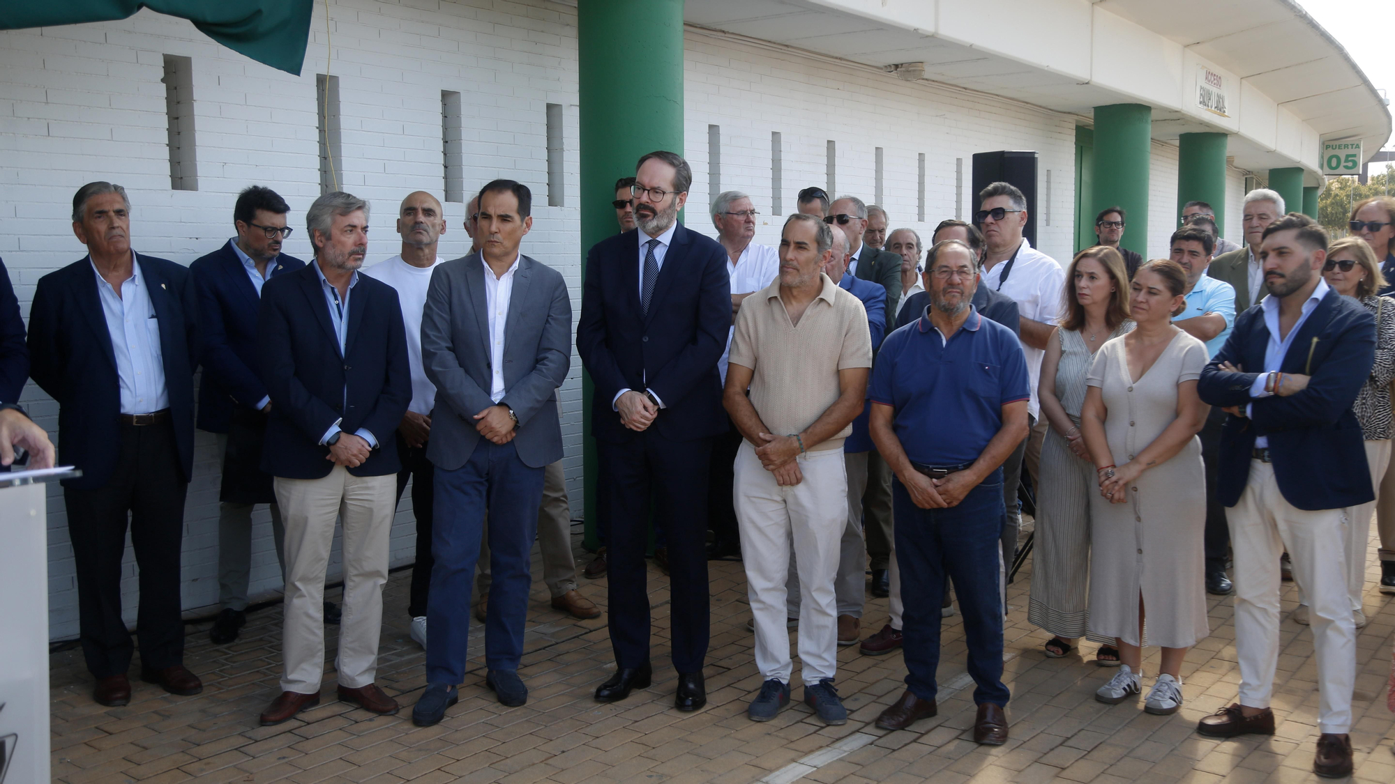 Homenaje a Rafael Campanero en la Puerta 0 de El Arcángel