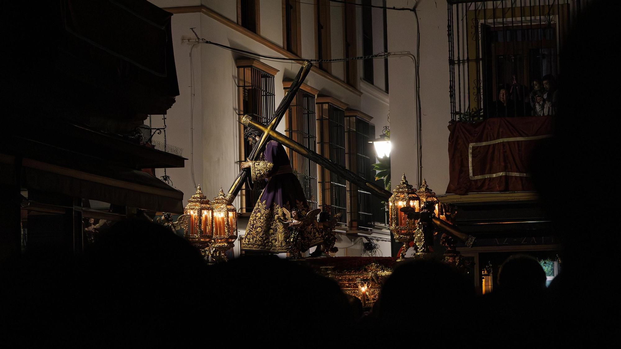 El Gran Poder se dirige hacia la carrera oficial.