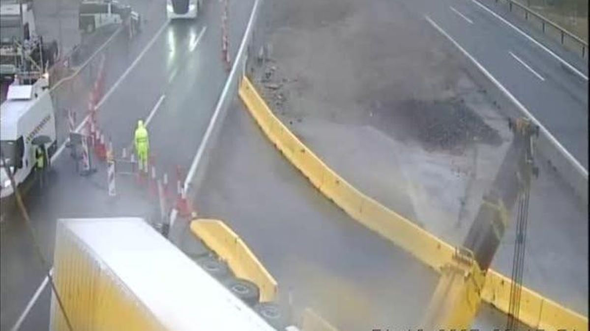 Un accidente provoca un corte de tráfico de la autopista León-Asturias en Sena de Luna