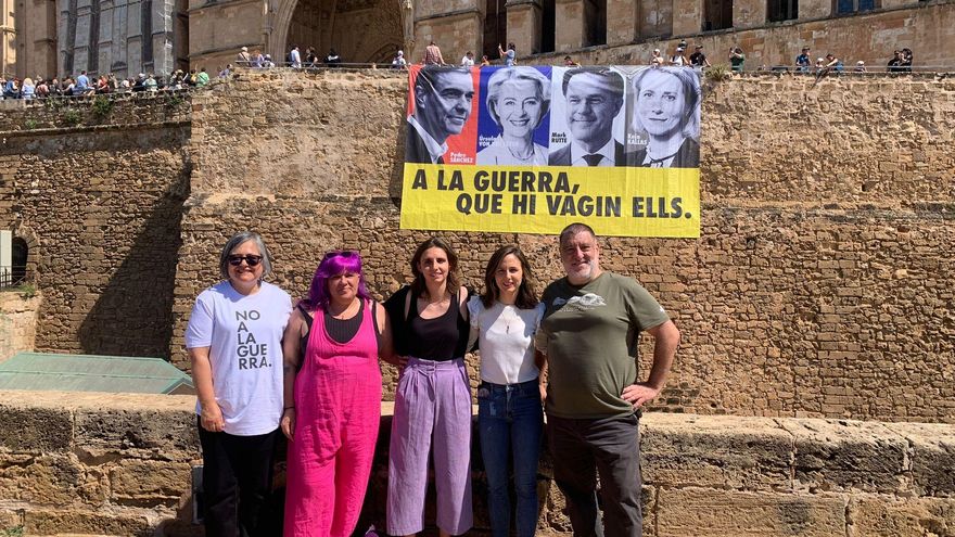 La secretaria general de Podemos, Ione Belarra, en una acción en Palma con motivo del Día de Europa.
