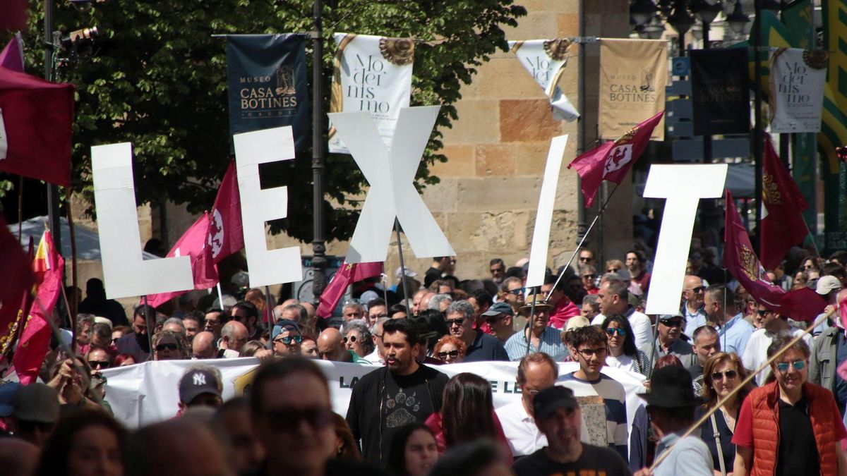 El Lexit siempre presente en las manifestaciones autonomistas leonesas.