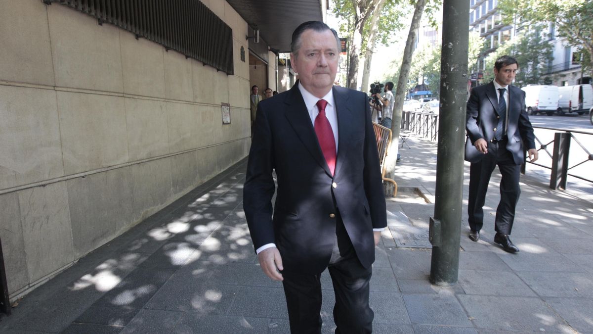 El Supremo archiva la querella contra Zapatero y Caamaño por el indulto a Sáenz al no ver delito