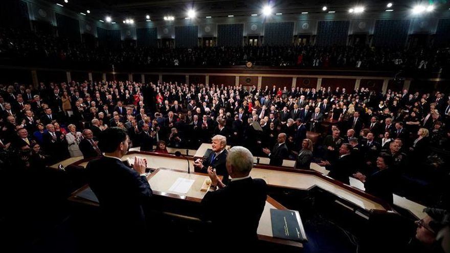 La Cámara Baja de EE.UU. vota hoy una medida de gasto para evitar el cierre administrativo