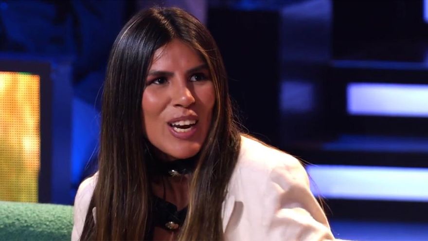 'Supervivientes' emuló al 'Deluxe' con Isa Pantoja detallando sus planes de boda con Asraf