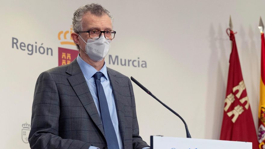 El nuevo consejero de salud de la Comunidad de Murcia Juan José Pedreño, este jueves. EFE/Marcial Guillén