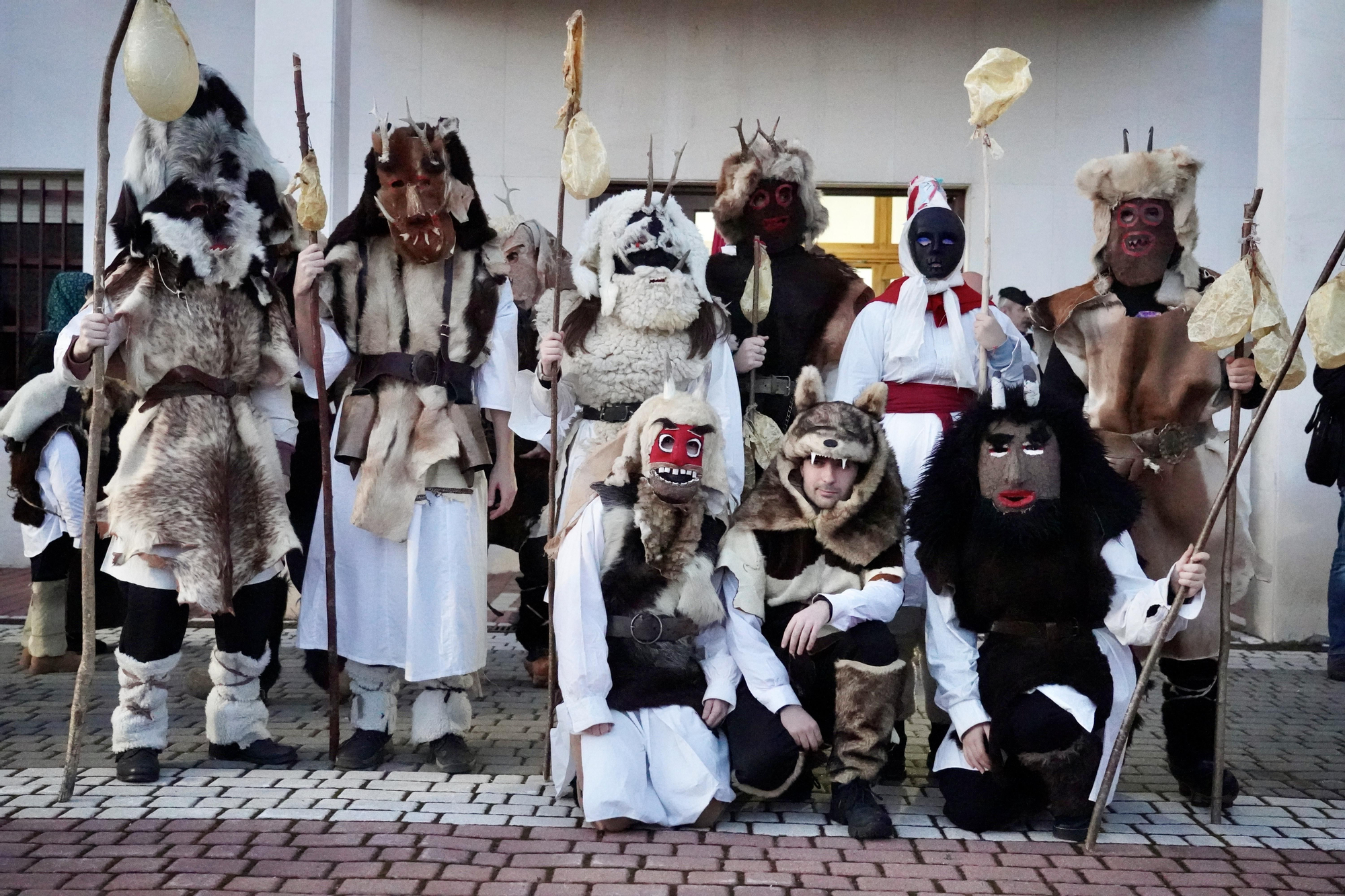 La Mojiganga saca a las calles de Riaño su tradicional antruido. Campillo. Agencia ICAL