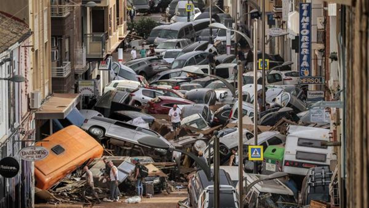 Una de las imágenes de Biel Aliño sobre la dana que forma parte de la serie premiada.