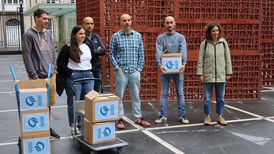 El Salario Mínimo vasco y la subida de las pensiones, deberes de otoño para el Parlamento Vasco en forma de ILP