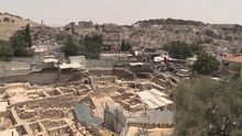 Fotografía que muestra la excavación arqueológica israelí que trata de descubrir vestigios romanos y judíos en el barrio palestino de Silwán