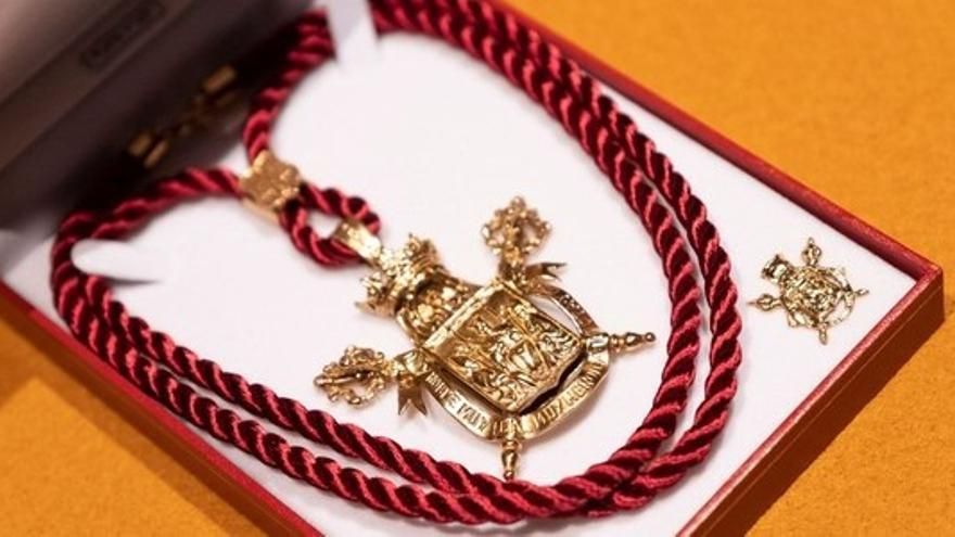 Medalla de la ciudad que se entrega el 30 de mayo.