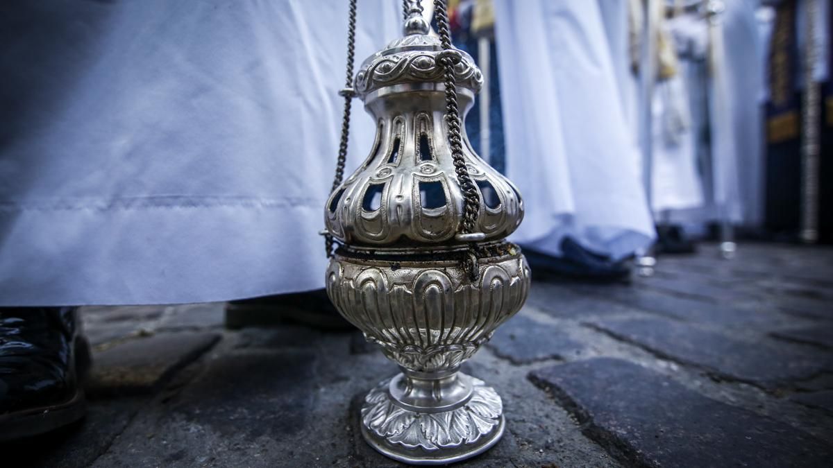 Salida procesional de la Hermandad de la Esperanza, en imágenes