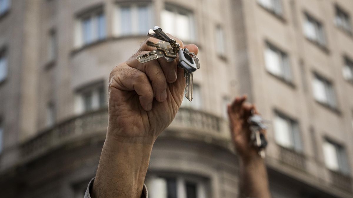 El Gobierno reconoce a Santiago como zona de vivienda tensionada desde este jueves