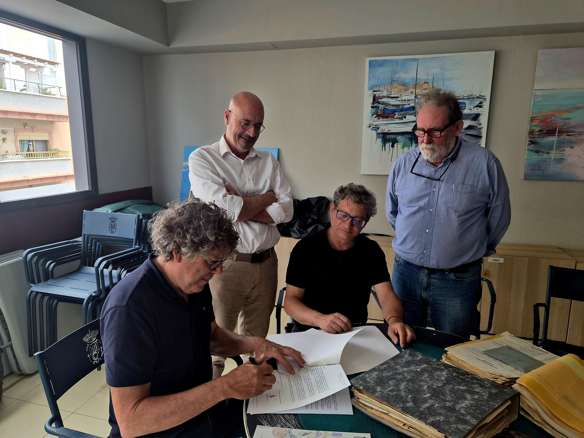 La Real Sociedad Cosmológica incorpora un valioso fondo documental sobre salvamentos marítimos en Canarias (1938-1972).
