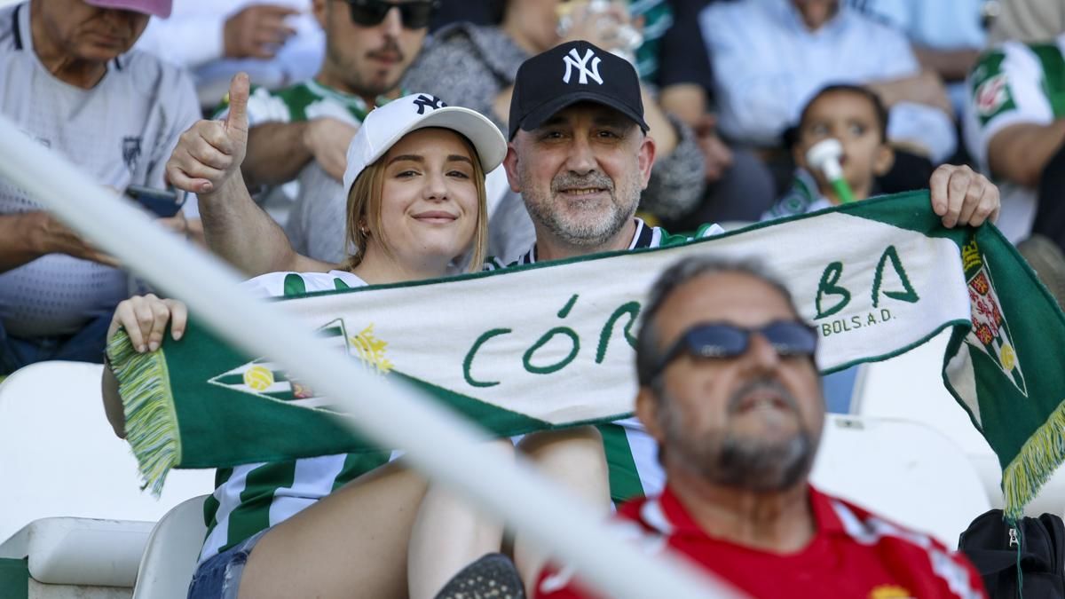 Grada Blanquiverde del Córdoba CF - Sporting de Gijón