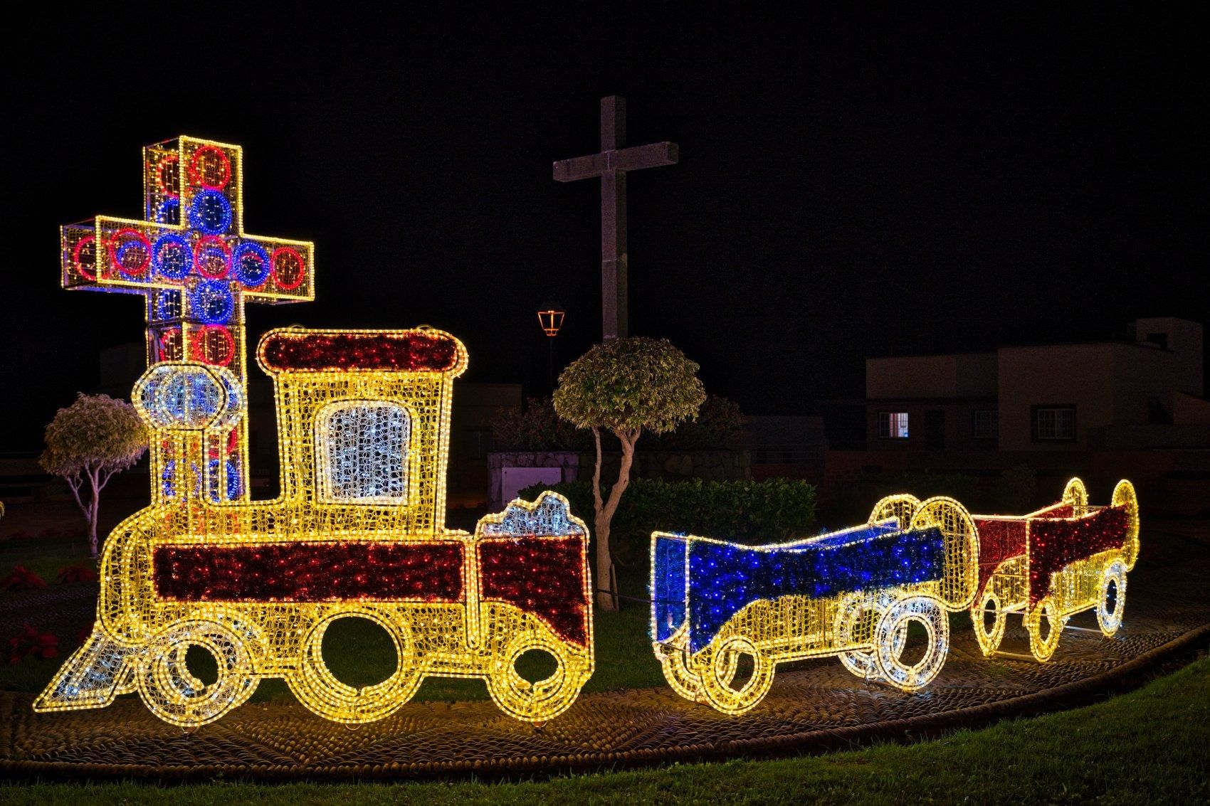 Breña Alta enciende la Navidad con el llamativo ‘Light Night’. MAURO CASTRO