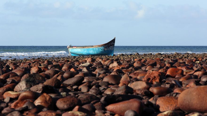 Patera en el sur de Gran Canaria. (ALEJANDRO RAMOS)
