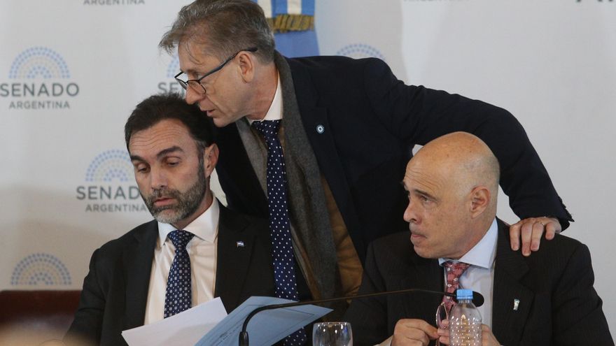 El Gobierno duda sobre acompañar la sanción de Ficha Limpia y aparece sin salida ante la definición