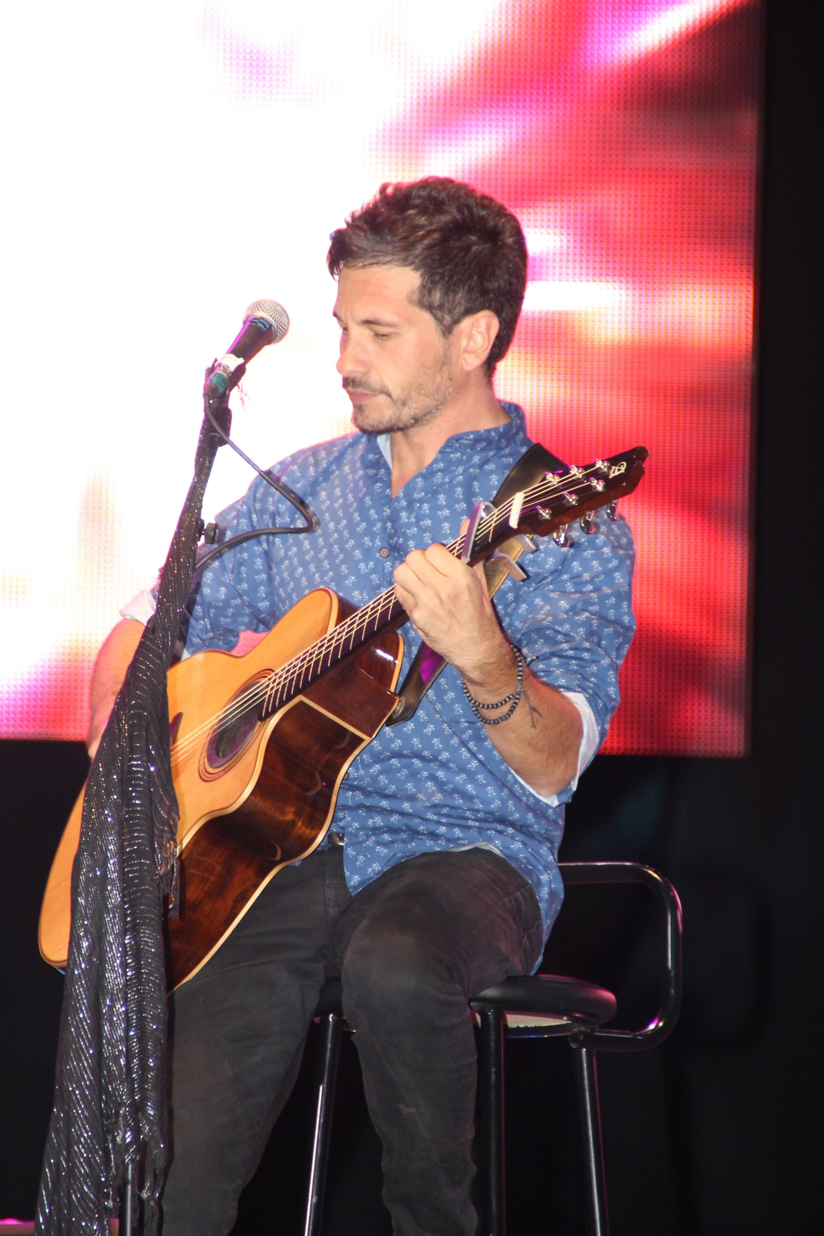 El cantante David DeMaría cerró la gala. Foto: FERNANDO RODRÍGUEZ