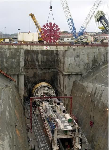 Tuneladora del Metrotrén de Gijón