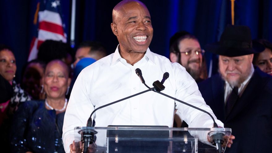 El expolicía afroamericano Eric Adams se convierte en el nuevo alcalde de Nueva York