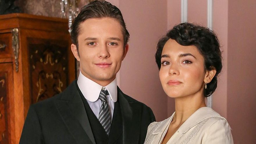 Samuel (Juan Gareda) y Blanca (Elena González)
