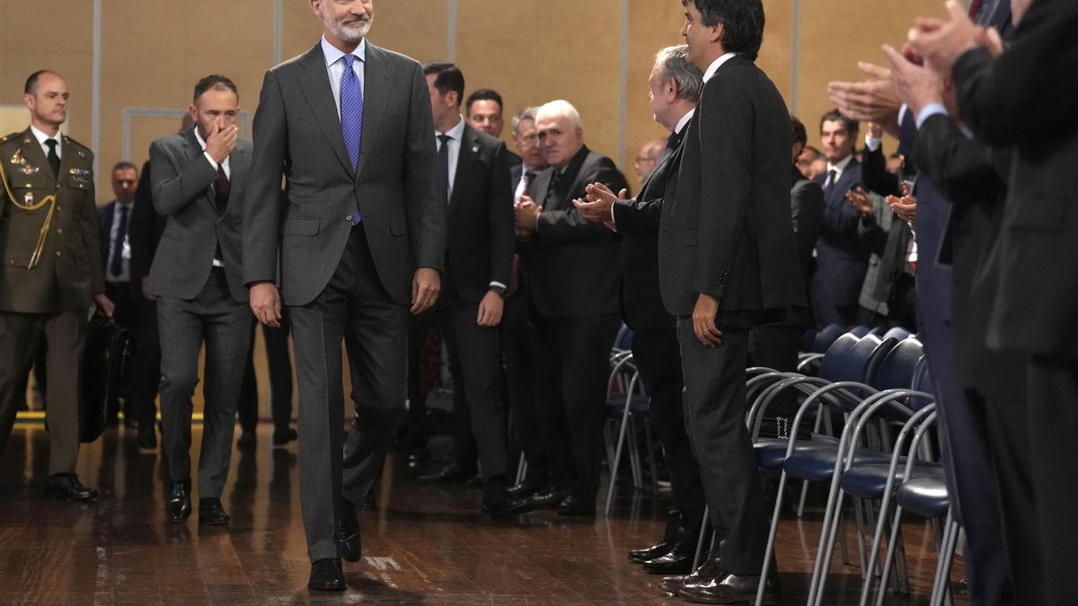 El rey en el XXI Congreso de directivos CEDE, celebrado en el BE de Barakaldo