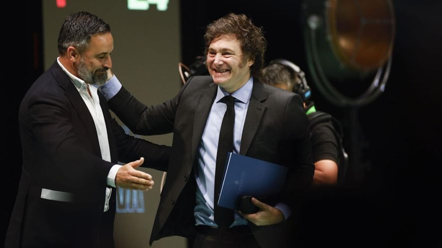 El gobierno de Pedro Sánchez le avisa a Milei que si vuelve a España debe "respetar" al pueblo y a sus instituciones