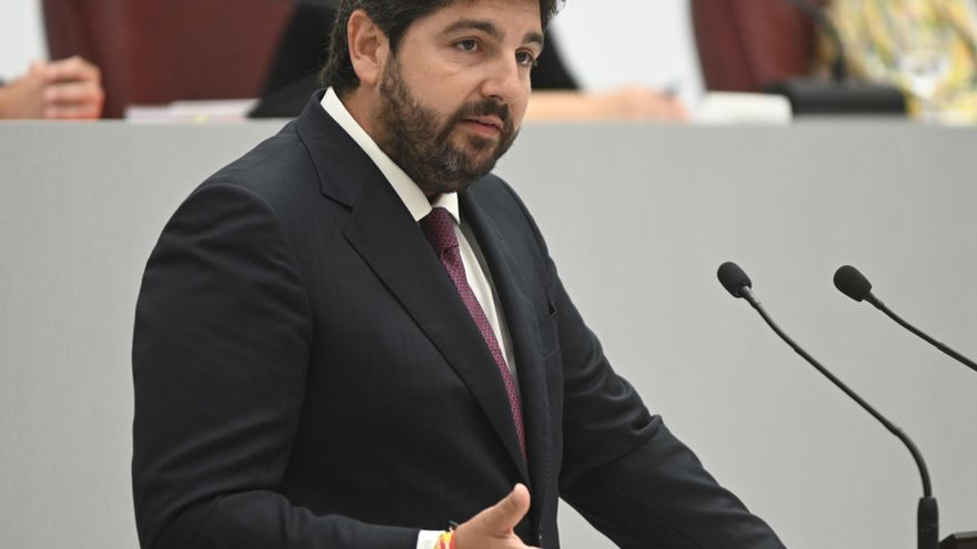 López Miras cede y alcanza un acuerdo con Vox para formar parte del Gobierno de Murcia y evitar nuevas elecciones