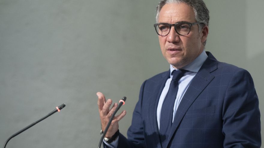 La Junta de Andalucía plantea usar inteligencia artificial para recopilar comentarios de funcionarios en redes y medios de comunicación