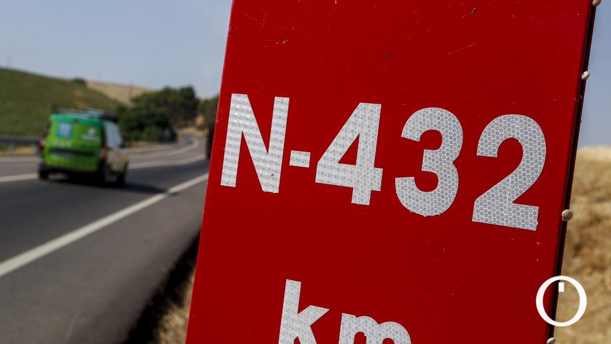 Carretera N-432
