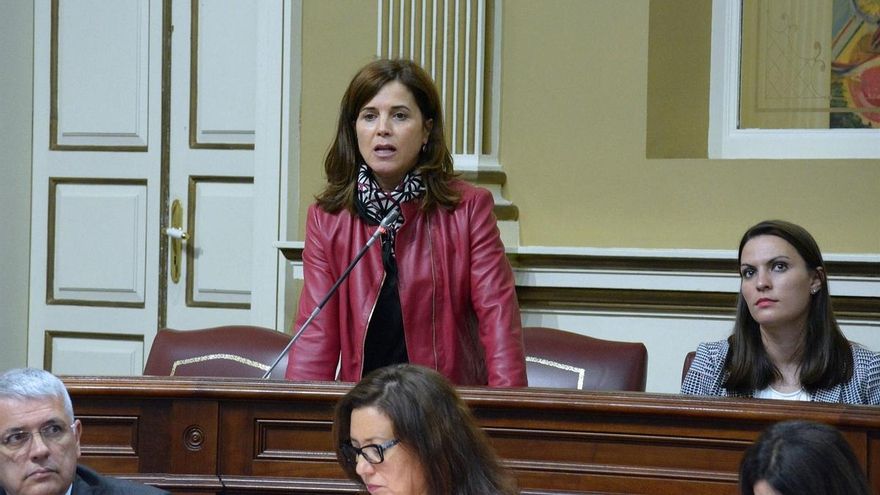 Una treta de Coalición Canaria puede impedir que la socialista Teresa Cruz se convierta en presidenta del Parlamento