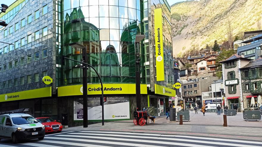 La sede central de Crèdit Andorrà, en el centro de Andorra la Vella.