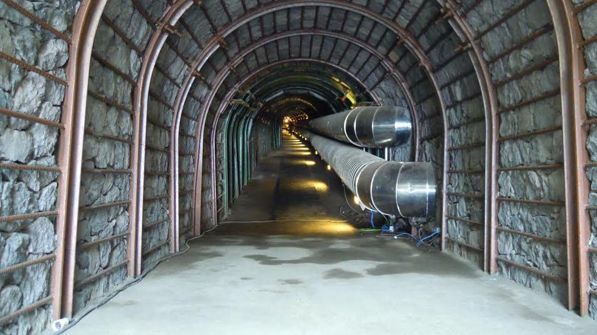 En la imagen, galería de la Fuente Santa.