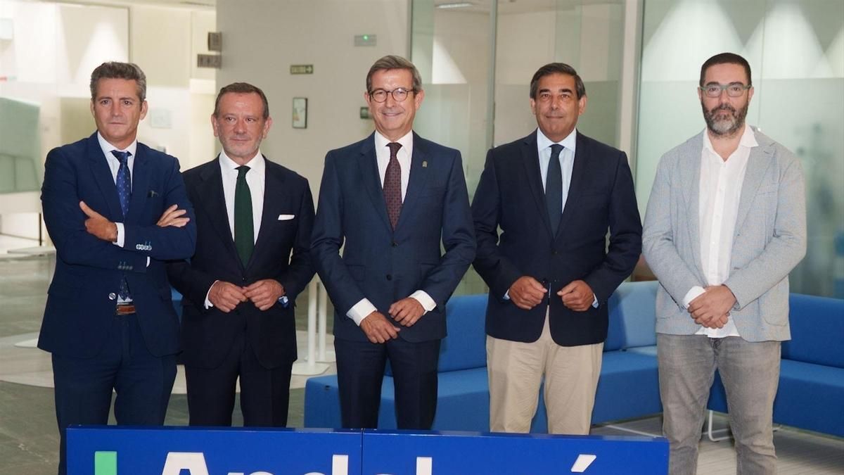 Andalucía lanza tres fondos de capital riesgo que aspiran a financiar a 60 pymes y crear 2.000 empleos