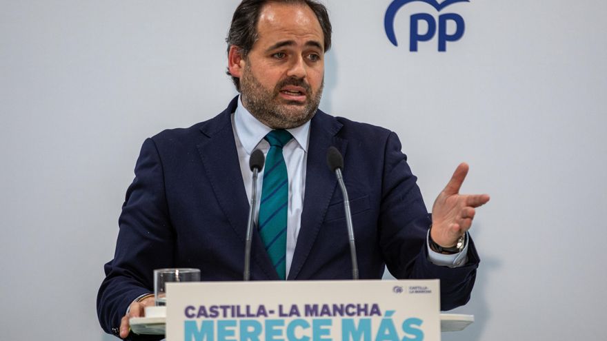 El líder del PP de Castilla-La Mancha pide recuperar el modelo de vivienda de los años de la burbuja inmobiliaria