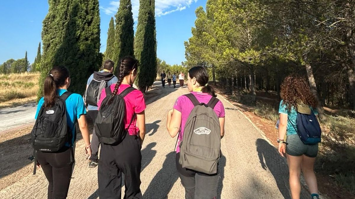 Mucho más que caminar: ocho jóvenes descubren el verdadero sentido del Camino