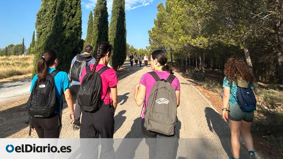 Mucho más que caminar: ocho jóvenes descubren el verdadero sentido del Camino