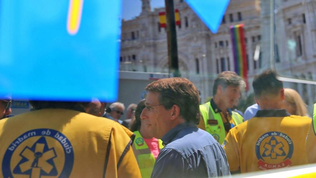 Almeida borra de su agenda el Orgullo por sexto año consecutivo y el PSOE le critica: "Se parece más a Orbán que a Zerolo"
