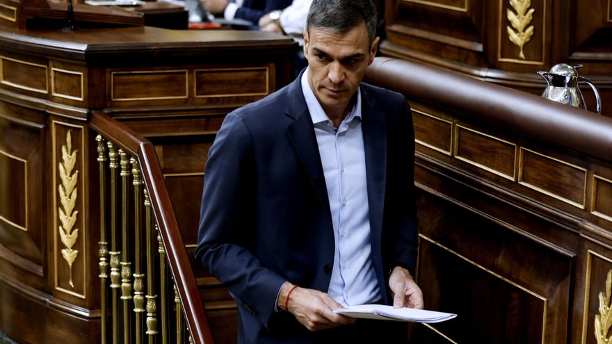 El presidente del Gobierno, Pedro Sánchez tras su intervención en la sesión de control al Gobierno en el Congreso de los Diputados celebrada este miércoles. EFE/Chema Moya