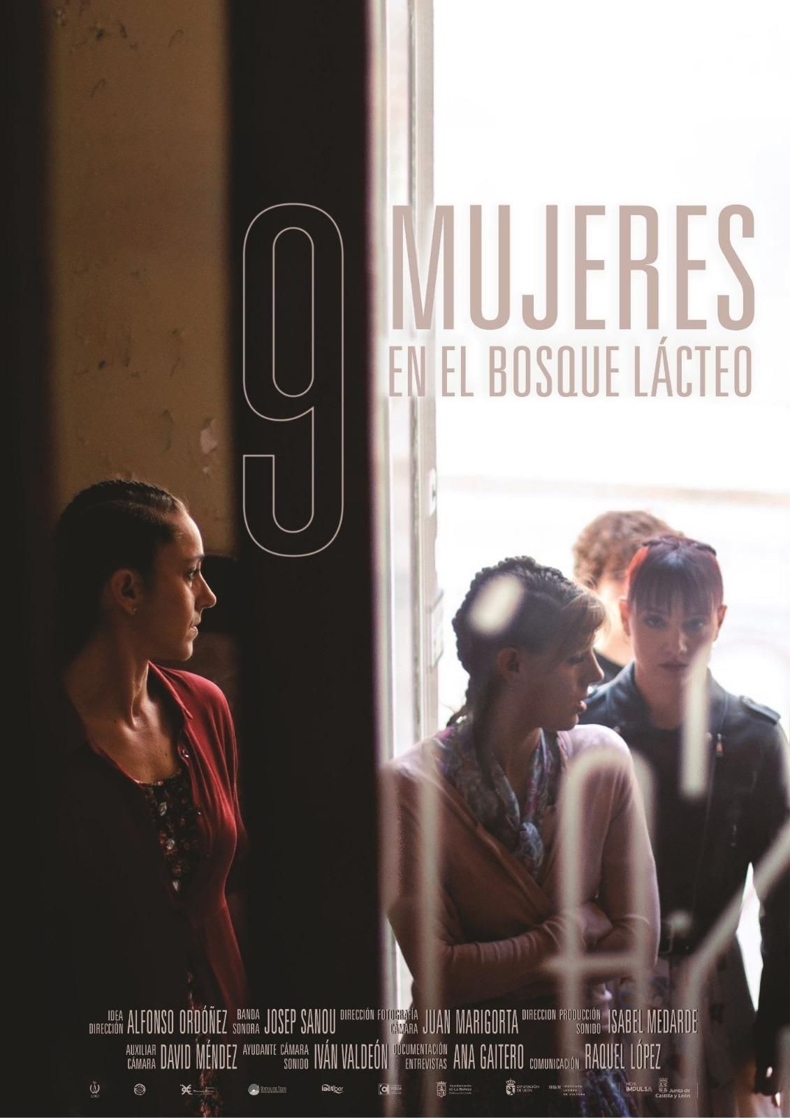 Cartel del corto '9 Mujeres (en el bosque lácteo)'.