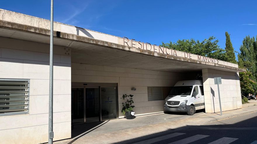 Más de cien mayores llevan un mes sin aire acondicionado en una residencia de Mora, en Toledo: "Nos asamos"