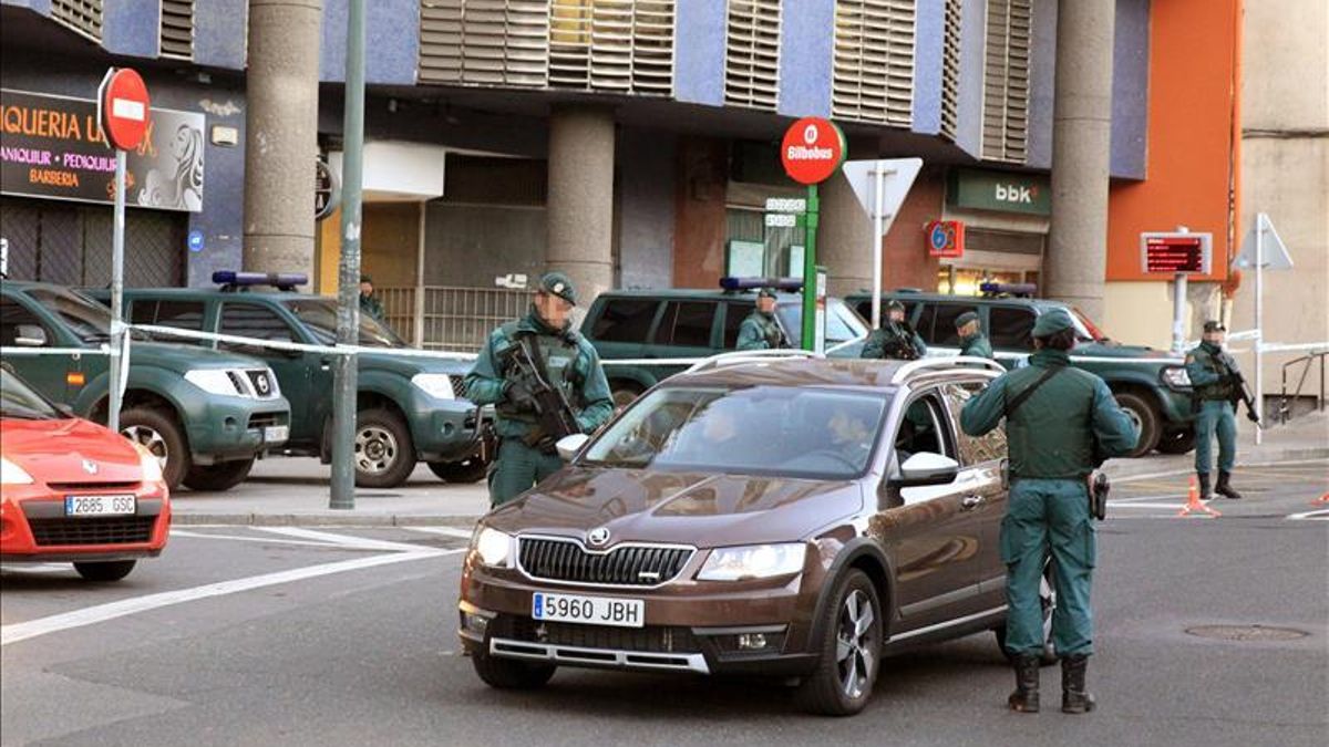 Dieciséis detenidos en una operación contra el 'frente de makos' de ETA