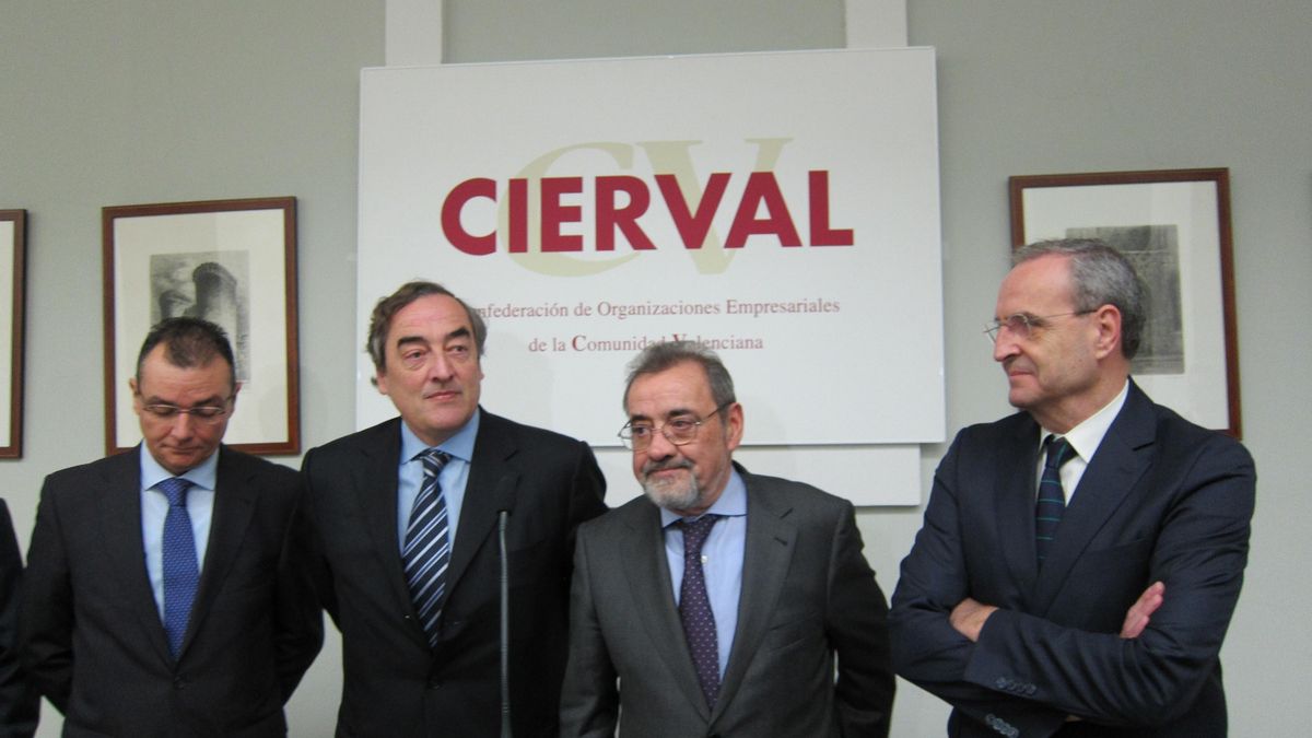 Rosell en la junta de la patronal valenciana.