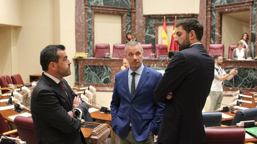 Los sindicatos en Murcia celebran el recurso contra la eliminación de las ayudas pactada por PP y Vox