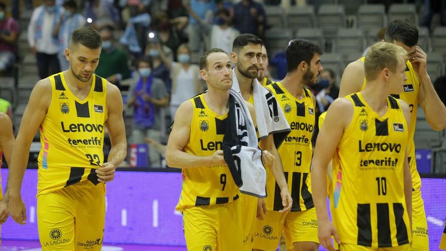 El Lenovo Tenerife no tiene el inicio de liga esperado en Lugo