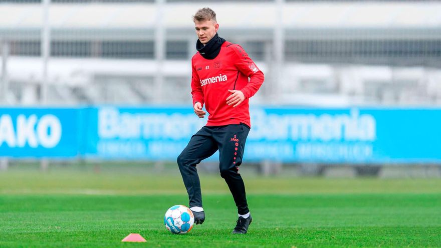 Las Palmas ficha al lateral zurdo neerlandés Daley Sinkgraven hasta 2025