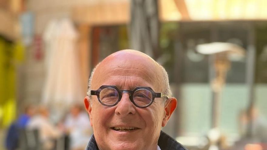 Manuel Llanes, director del Central: "El humus de la Expo 92 sigue floreciendo en el Teatro Central”